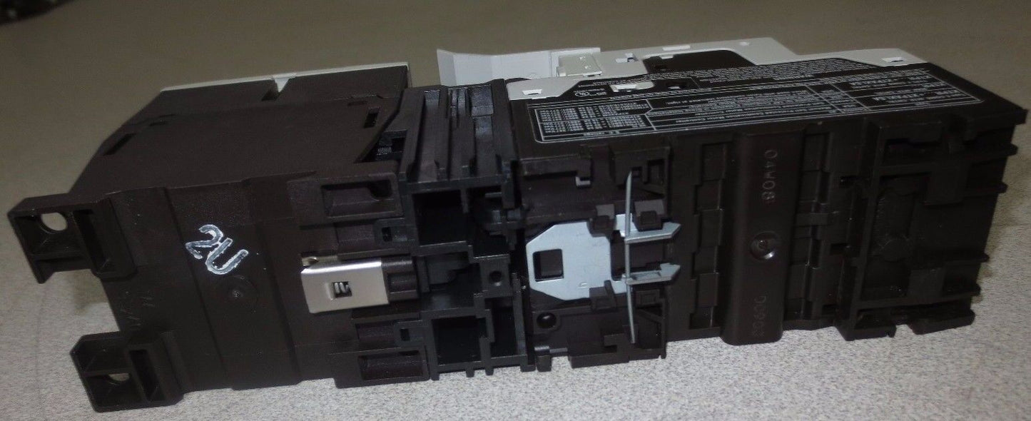 EATON XTPR001BC1 STARTER + XTCE007B10 CONTACTOR + OXM12DM + XTPAXFA11 AUX CONTAC