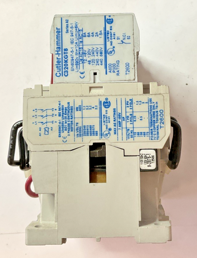 CUTLER HAMMER CE55AN3AB REVERSING CONTACTOR SIZE A 3POLE 460V 7A 50/60HZ
