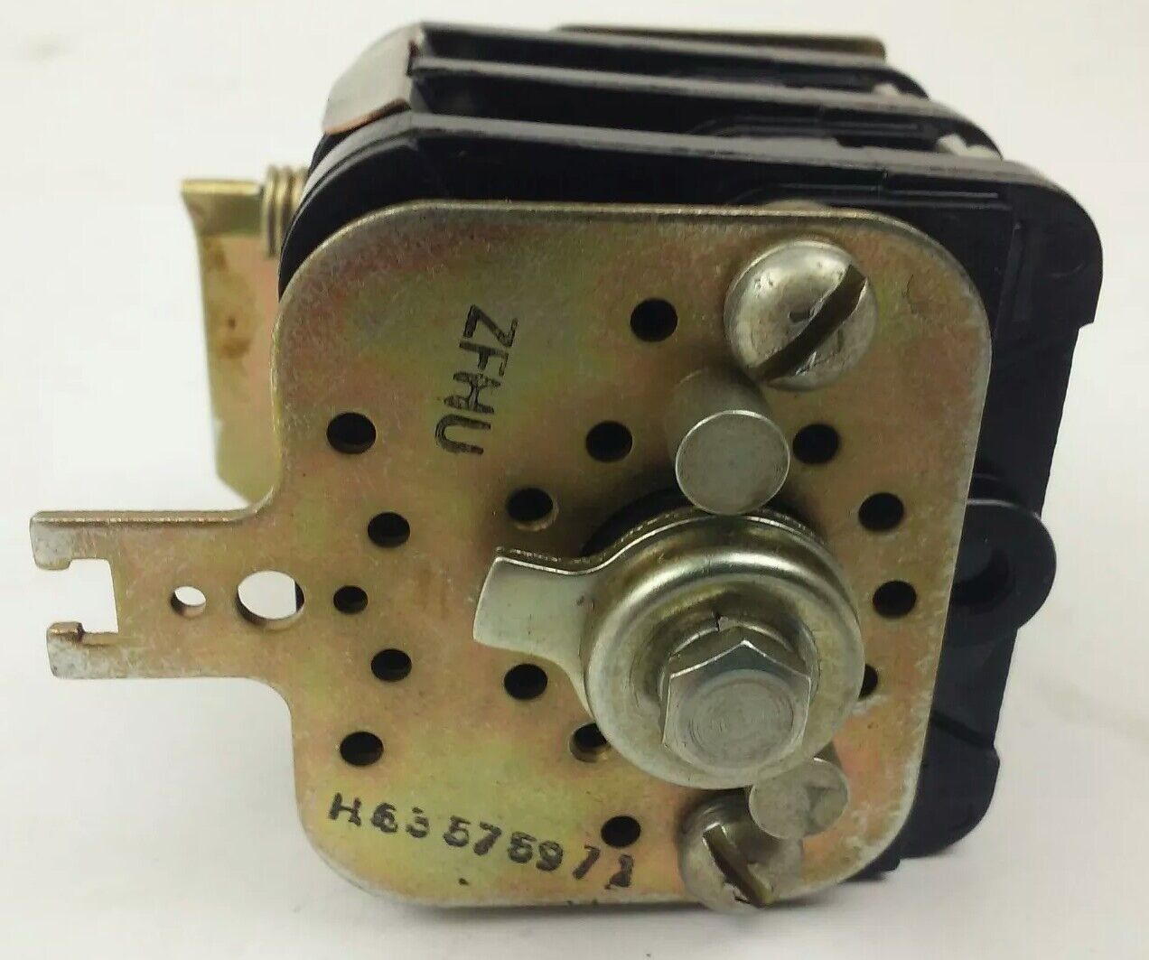 ALLEN BRADLEY BULLENTIN 806 H636759-1 SER. A, ROTARY PILOT SWITCH, 3 CIRCUITS