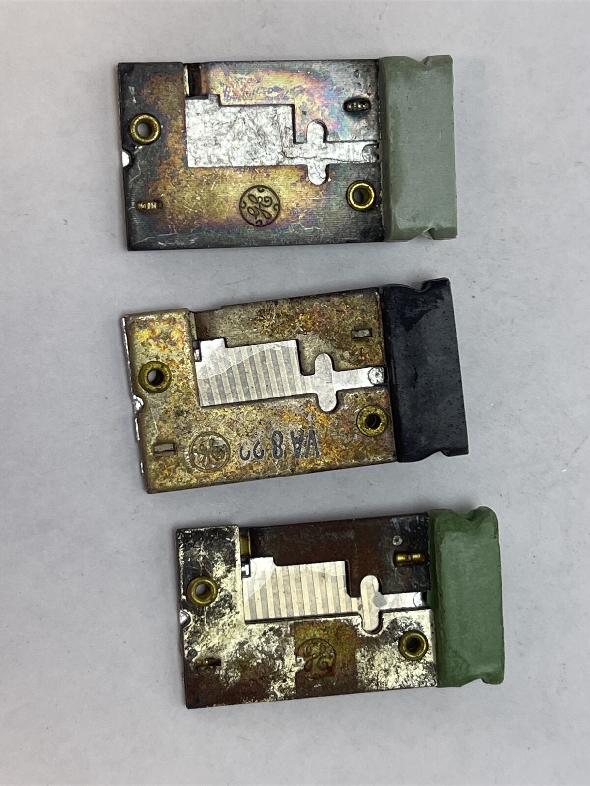GE CR123H0.99A HEATER (LOT OF 3)