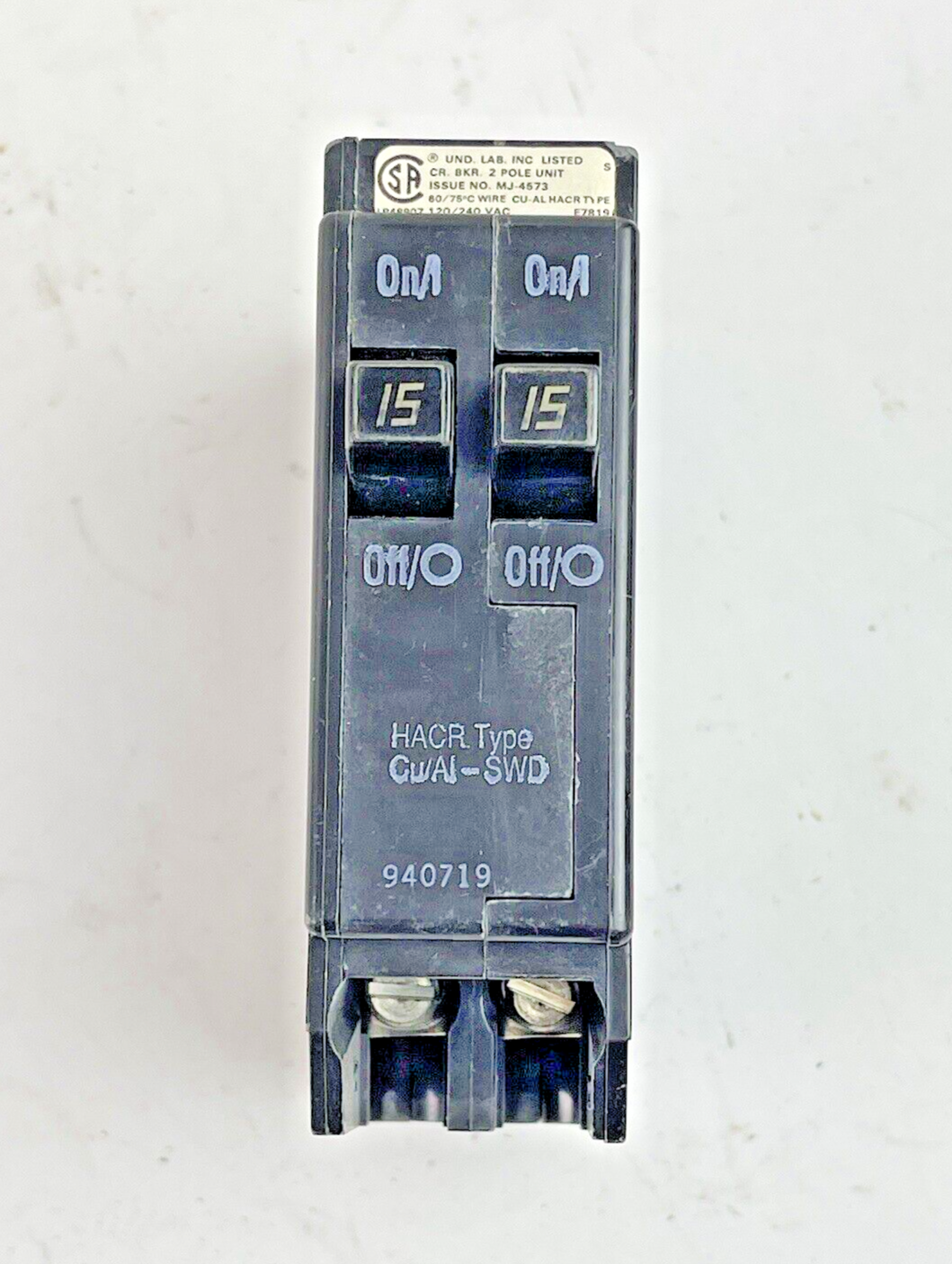 THOMAS & BETTS / T&B *BOX OF 12* - TBBD1515 - TANDEM TWIN CIRCUIT BREAKERS - NEW