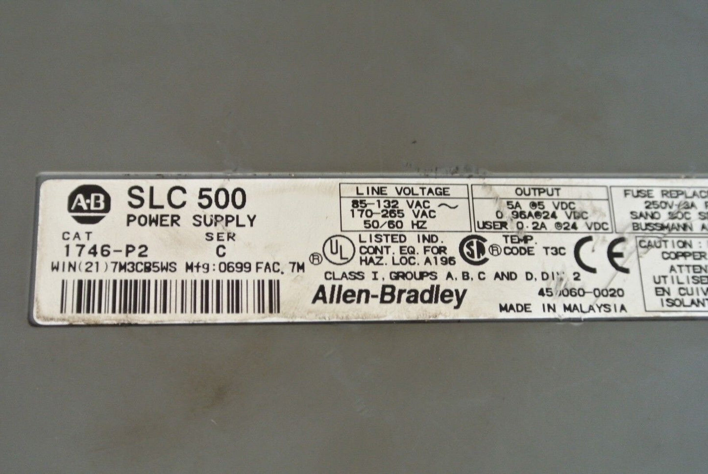 ALLEN-BRADLEY 1746-P2 SLC500 POWER SUPPLY + 1746-A13 13-SLOT RACK