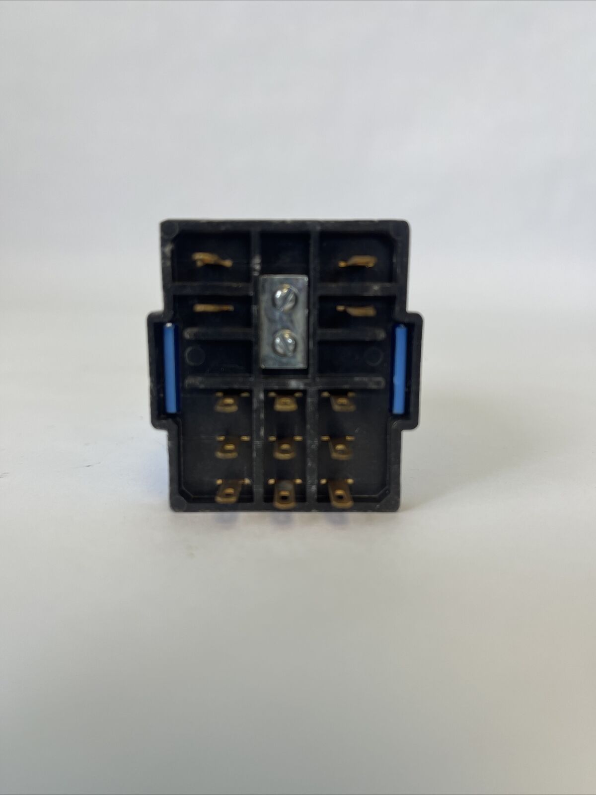 GUARDIAN ELECTRIC IR-CS1-220 CURRENT SENSOR 115VAC SENSING RELAY 10A RES@115VAC