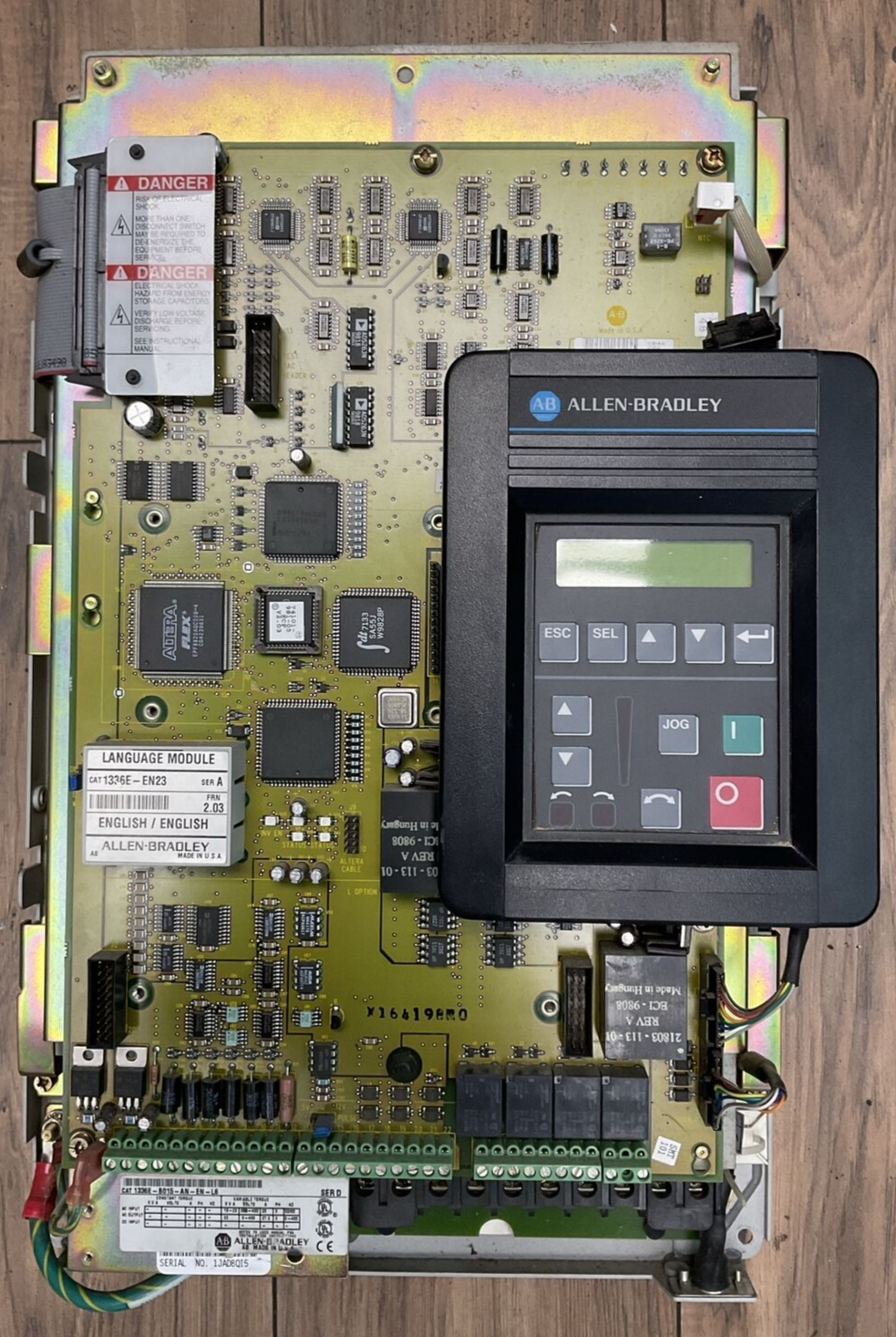 ALLEN BRADLEY 1336E-B015-AN-EN-L6 AC DRIVE OUTPUT 22KVA 0-460VAC 1201-HJ2 FRN