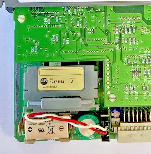 ALLEN BRADLEY 1747-L542 SER.C PREC.REV.7 PROCESSOR UNIT SER.D 24VDC*NOCOVERDOOR*