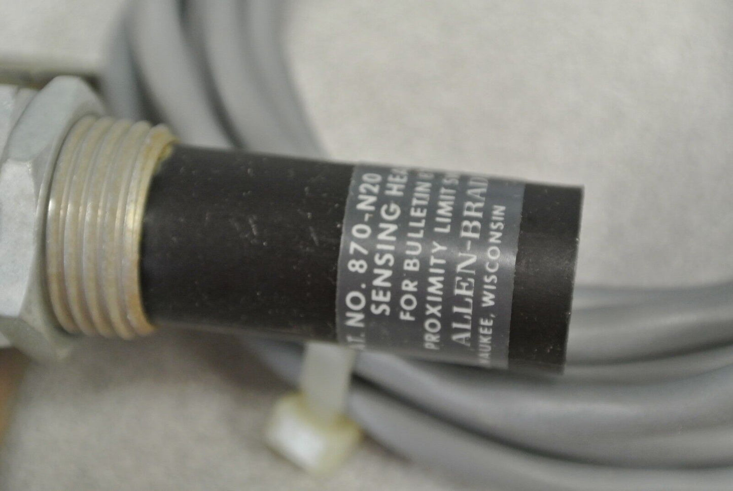 ALLEN-BRADLEY 870-N20 Ser. C / SENSING HEAD, 5/8" DIAMETER - NEW SURPLUS