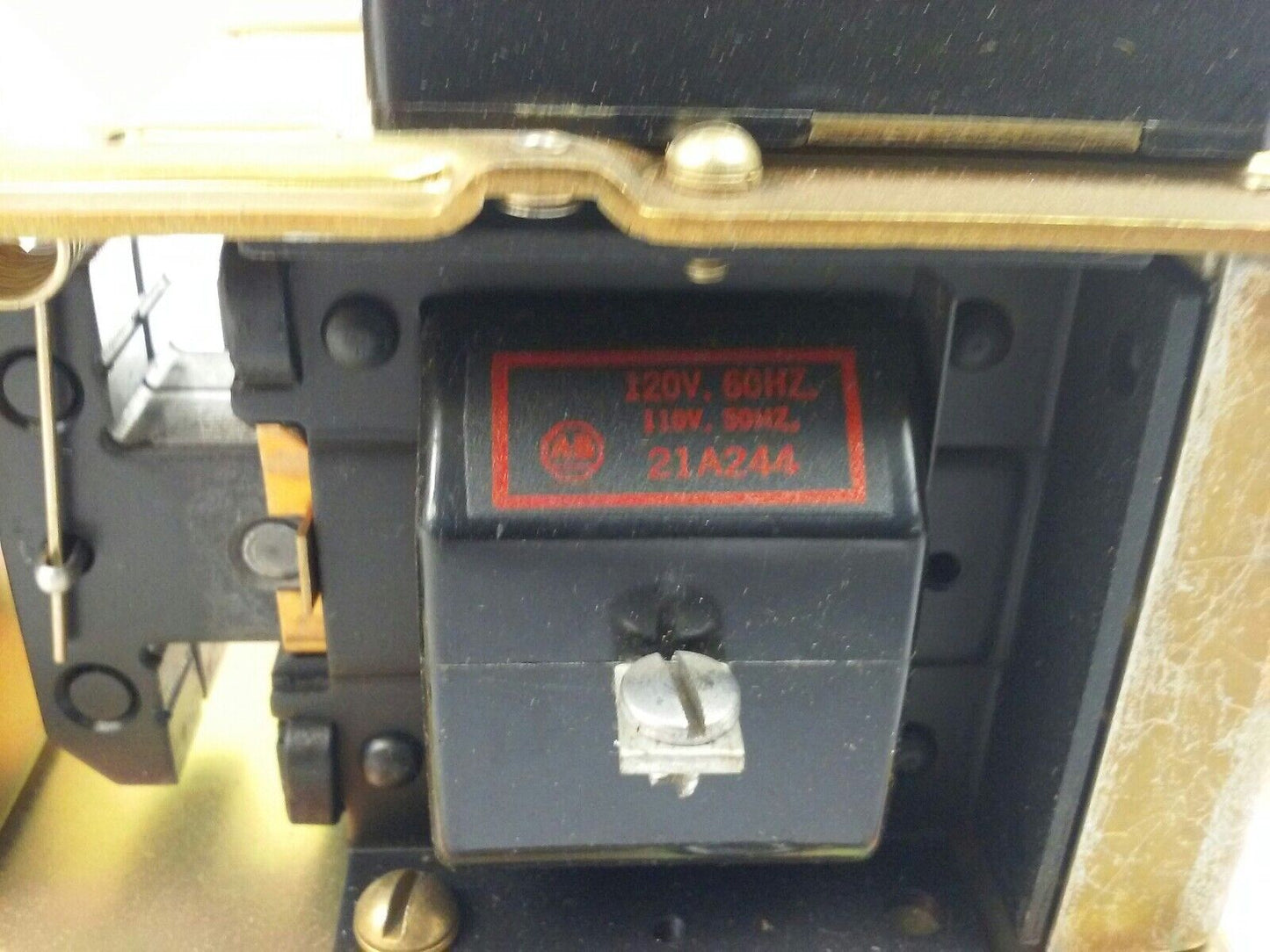 ALLEN BRADLEY 849-ZOD321, SER. B, PNEUMATIC TIMING RELAY, 120V-60HZ, NEW