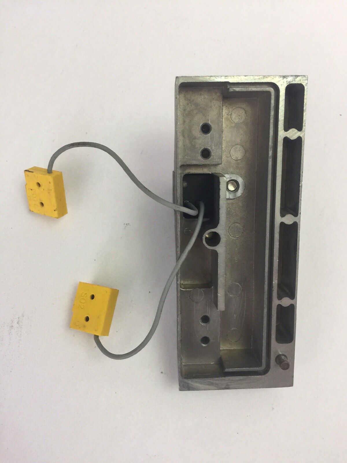 TURCK NI2-Q6,5-ADZ32-0,1-FSB5.4X4/S304 SWITCH 20...250VAC 10...300VDC 3...100mA