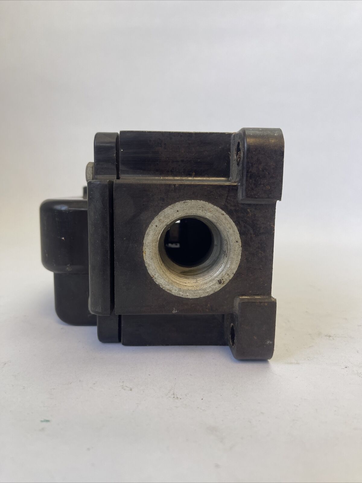 WESTINGHOUSE 1151129-D PUSHBUTTON STATION 600V TYPE HDN