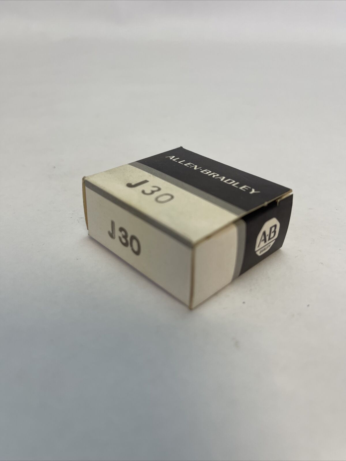 ALLEN BRADLEY J30 HEATER