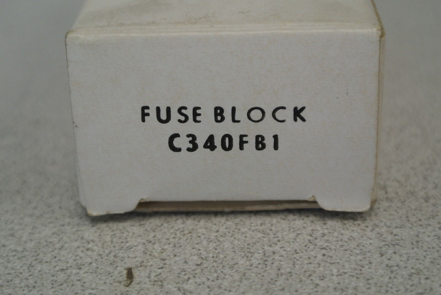 CUTLER-HAMMER C340FB1 FUSE BLOCK / NEW SURPLUS