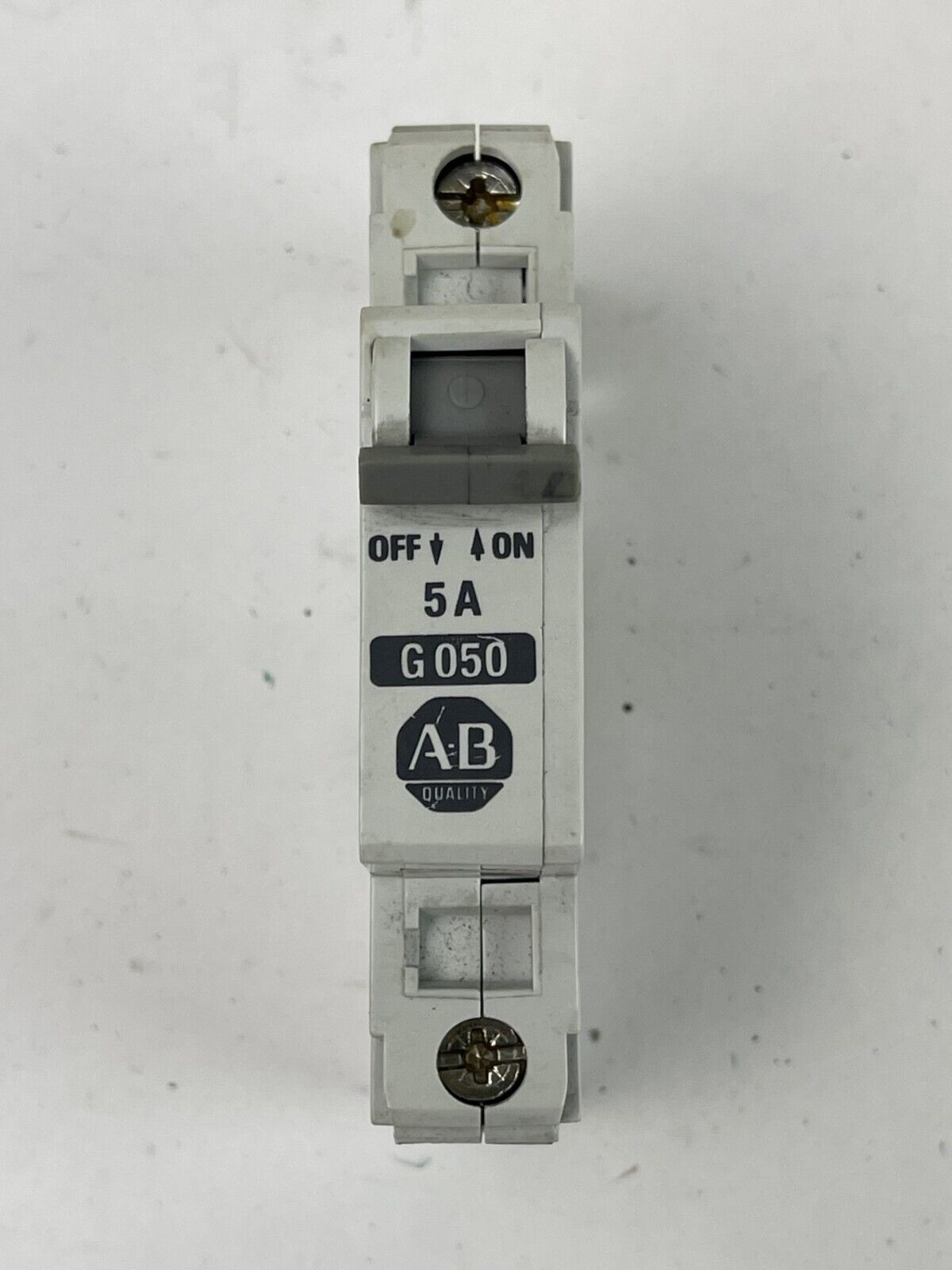 ALLEN BRADLEY - 1492-CB1 *LOT OF 5* -1A, 3A, 3A, 4A, 5A -G 010, G030, G040, G050