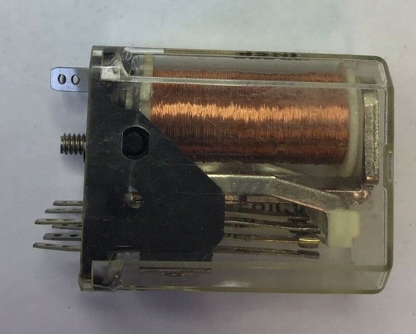 AMERICAN ZETTLER AZ420-1011-4WH 12VDC RELAY***LOTOF13****
