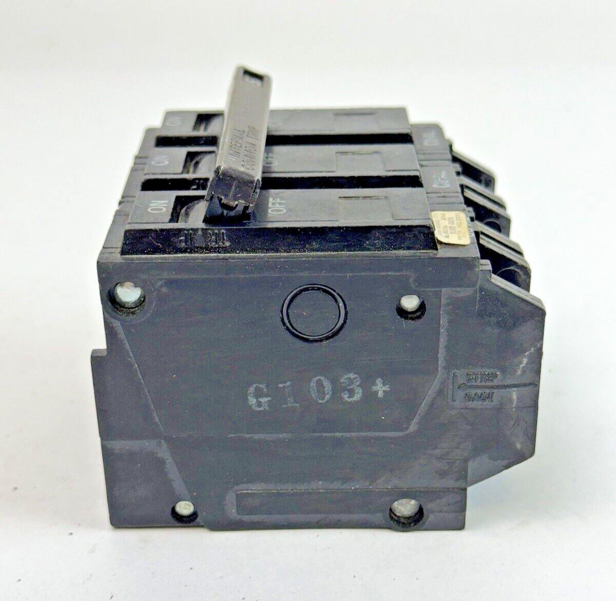 GE - THQL32015 - COMMON TRIP CIRCUIT BREAKER - 3 POLE, 15 A, 240 VAC