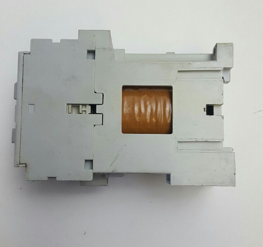 Allen-Bradley Contactor Cat# 100-C09D*10 600VAC 25A COIL 24VDC