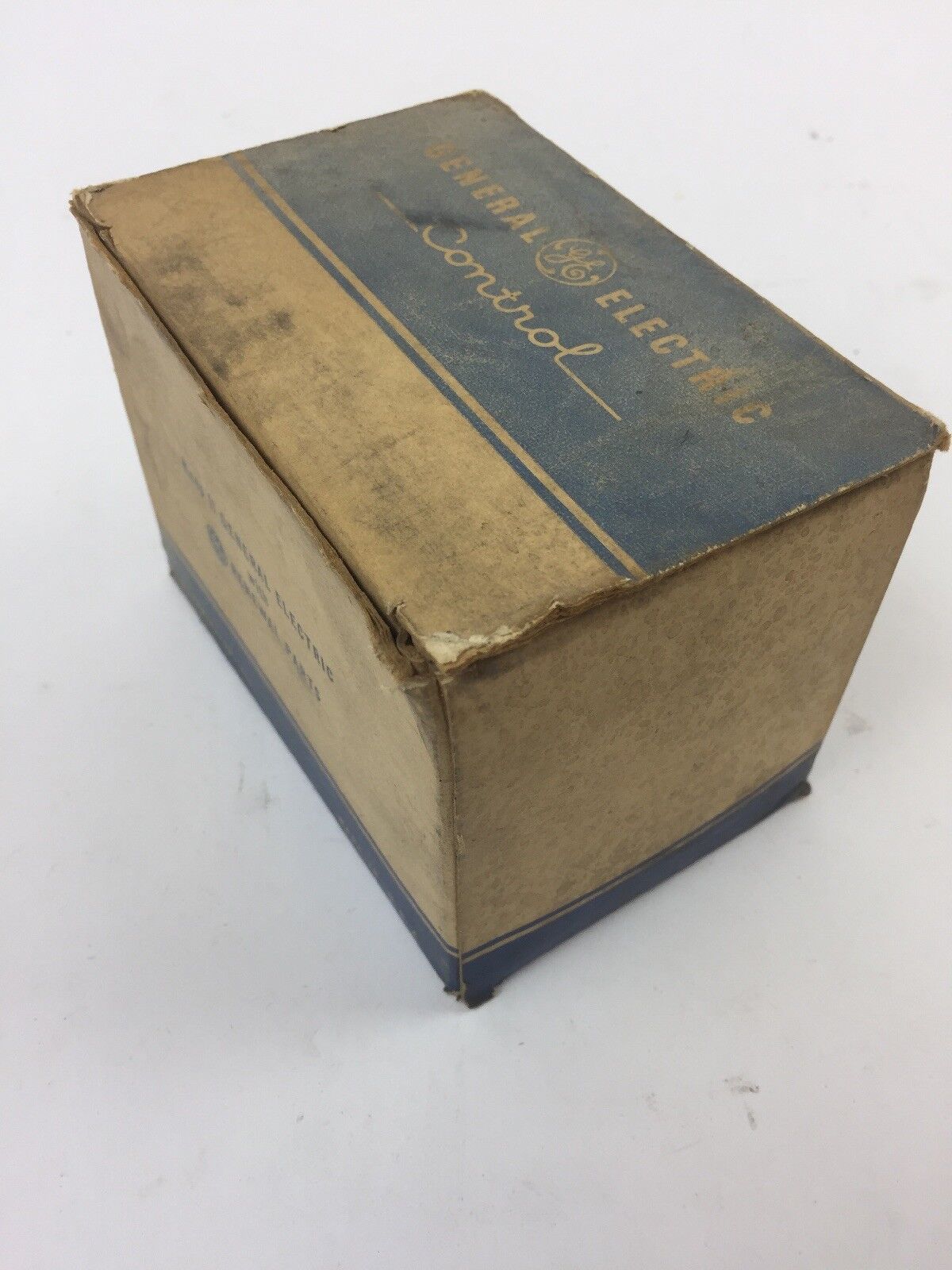 GE CR153C002ABA DEFINITE PURPOSE CONT 110V 60 CY