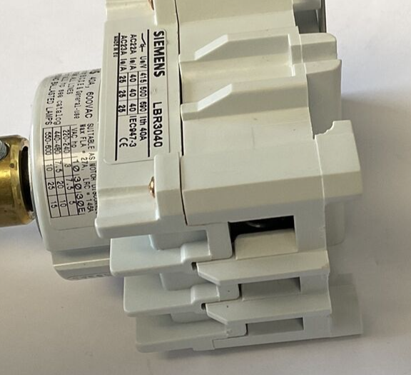 SIEMENS LBR3040 SWITCH DISCONNECT HANDLE 600VAC 40A