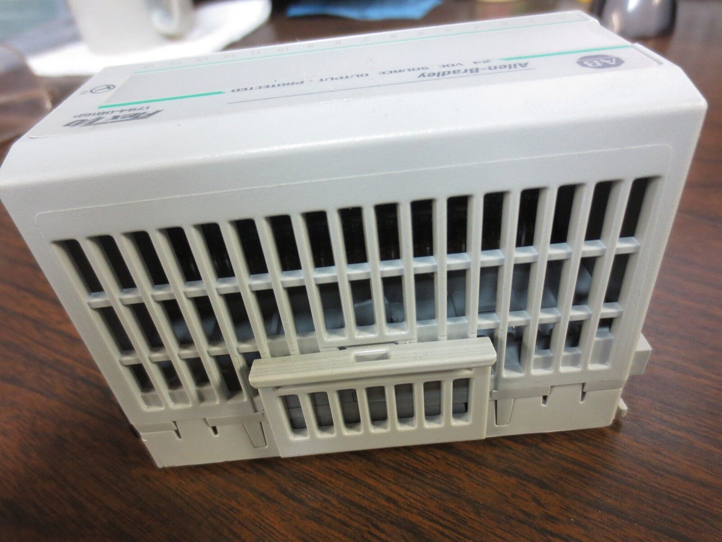 ALLEN-BRADLEY OUTPUT MODULE 1794-OB16P Ser. A Rev. A01 FLEX I/O - w/ BASE