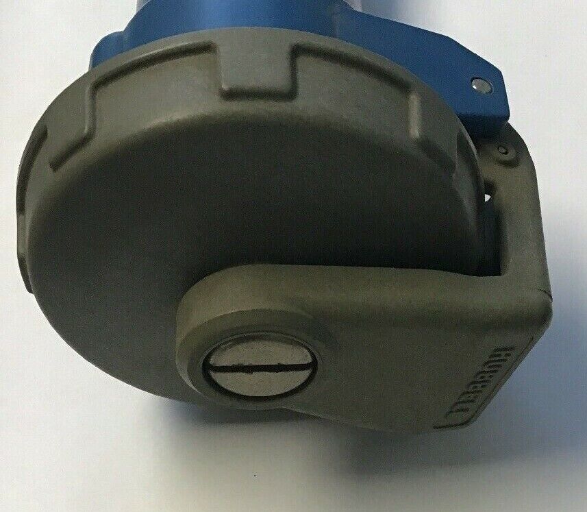 HUBBELL 320C6W PIN & SLEEVE WATERTIGHT PLUG 20A 250VAC