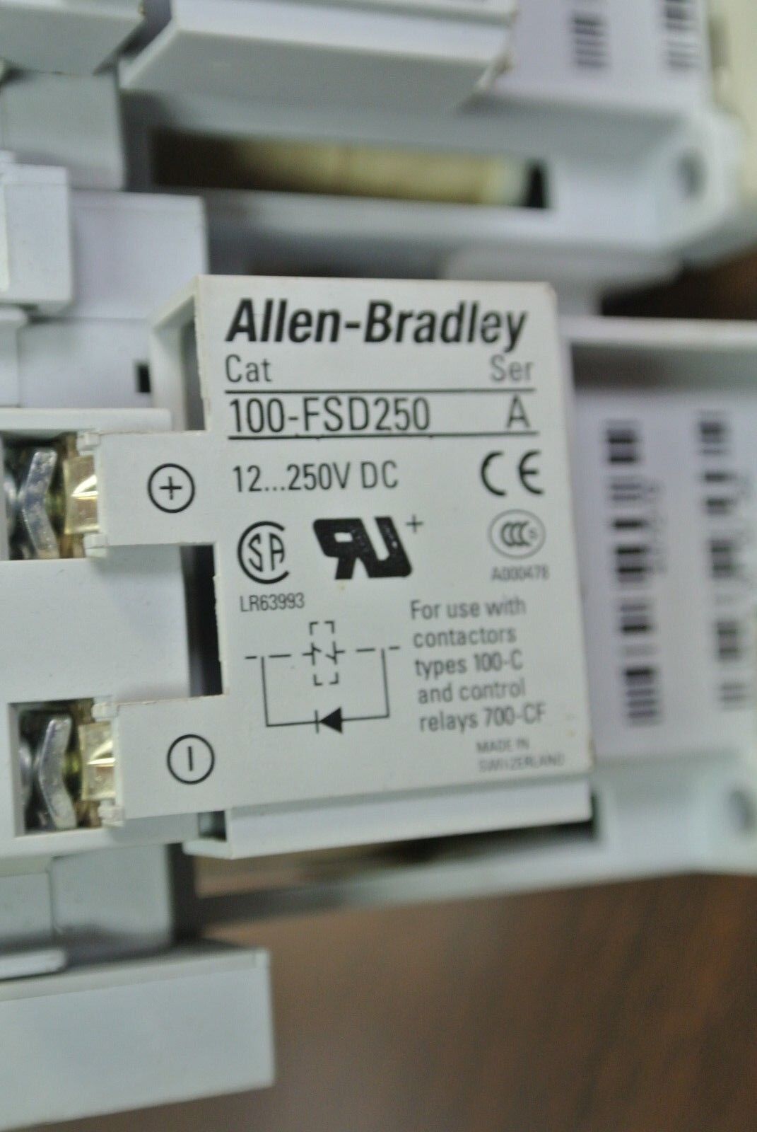ALLEN-BRADLEY 104-C09UDJ22 REVERSING CONTACTOR incl. 100-FSD250 + 100-F + 100-S