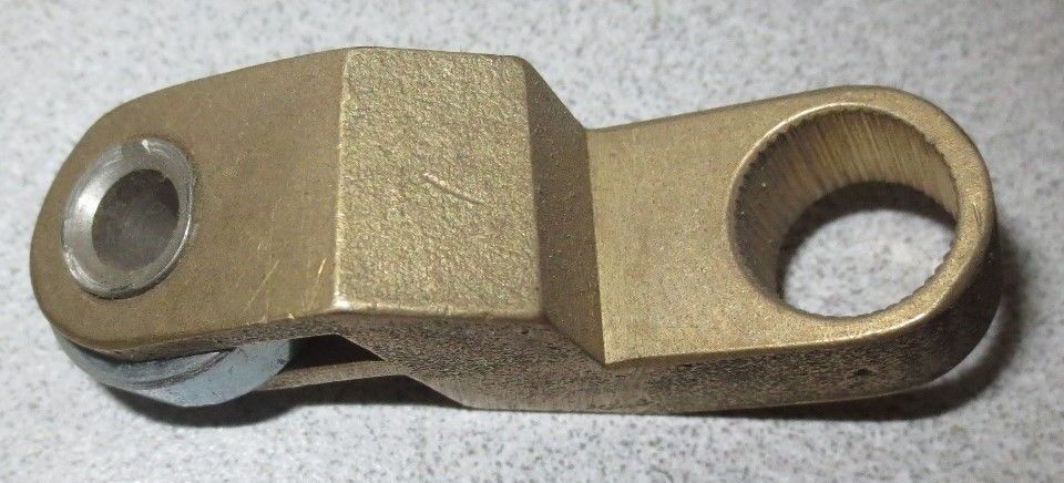 NAMCO EL020-53325 REGULAR OFFSET LIMIT SWITCH ROLLER LEVER - NEW SURPLUS