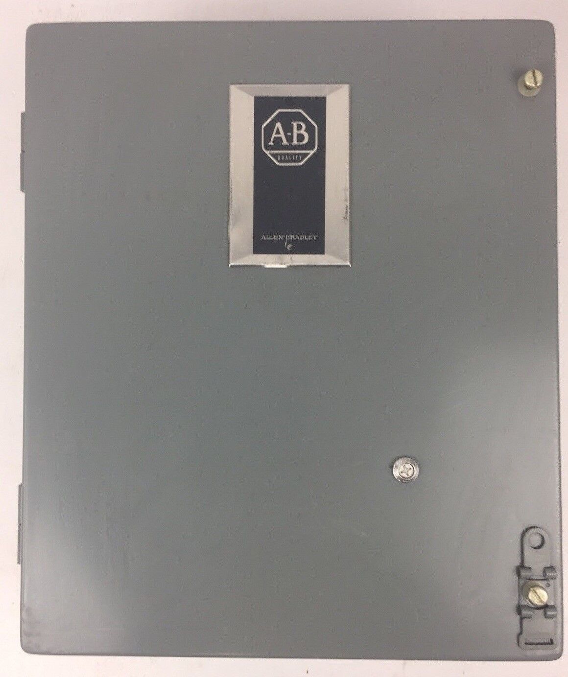 ALLEN BRADLEY 505-BJB-6X-90011 FULL VOLTAGE REVERSING STARTER 115-120V 60HZ