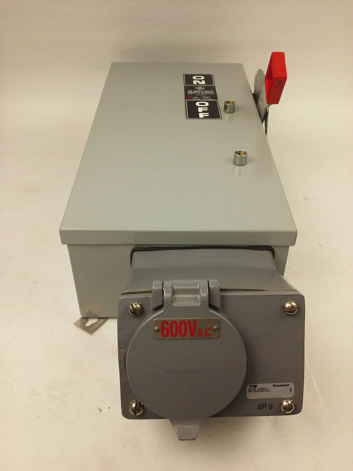 GE TH3362JRS, SAFETY SWITCH, MOD.10, 60A, 600VAC/250VDC, D16419 INTERLOCK RECEP