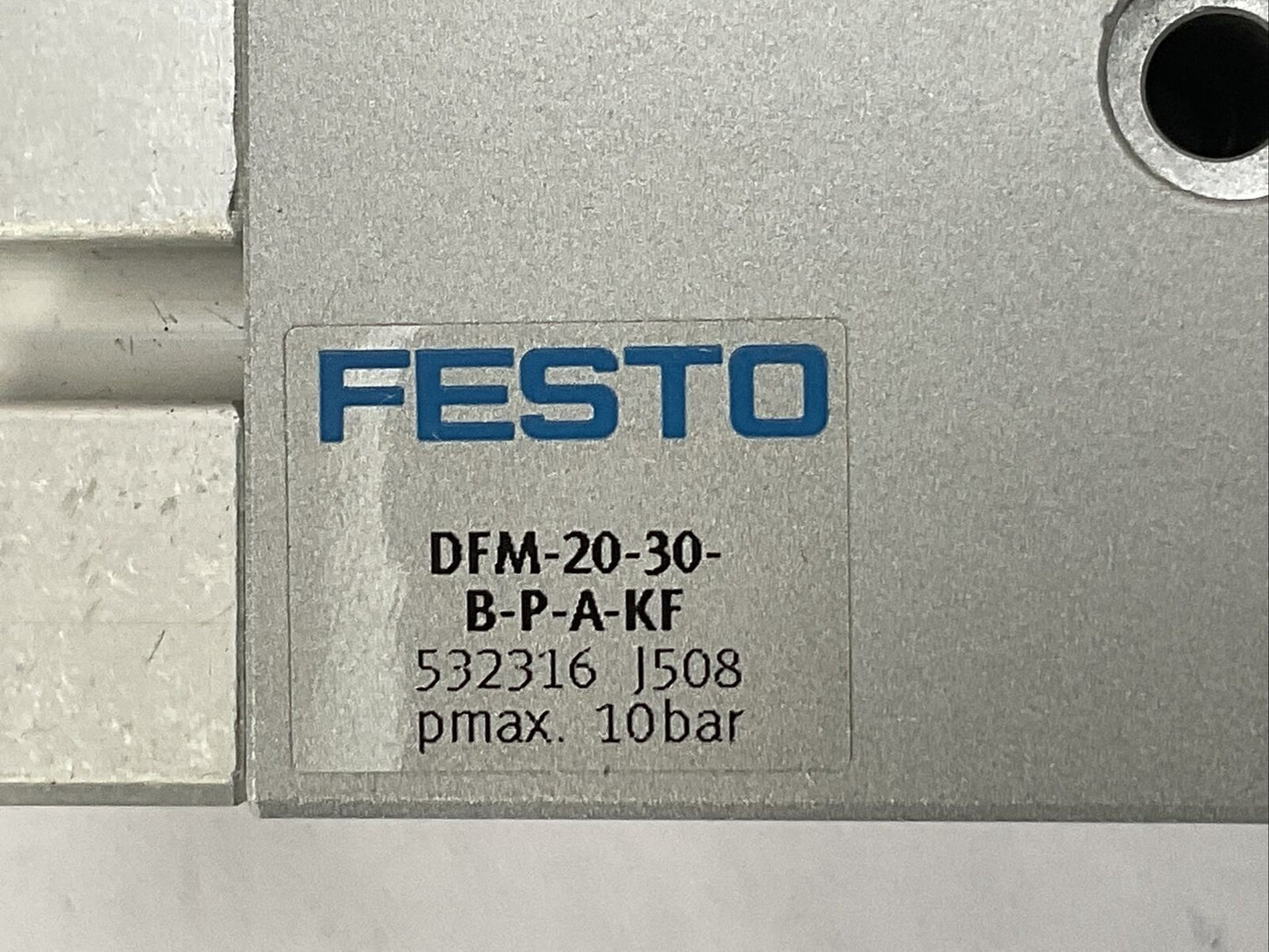 FESTO DFM-20-30-B-P-A-KF CYLINDER