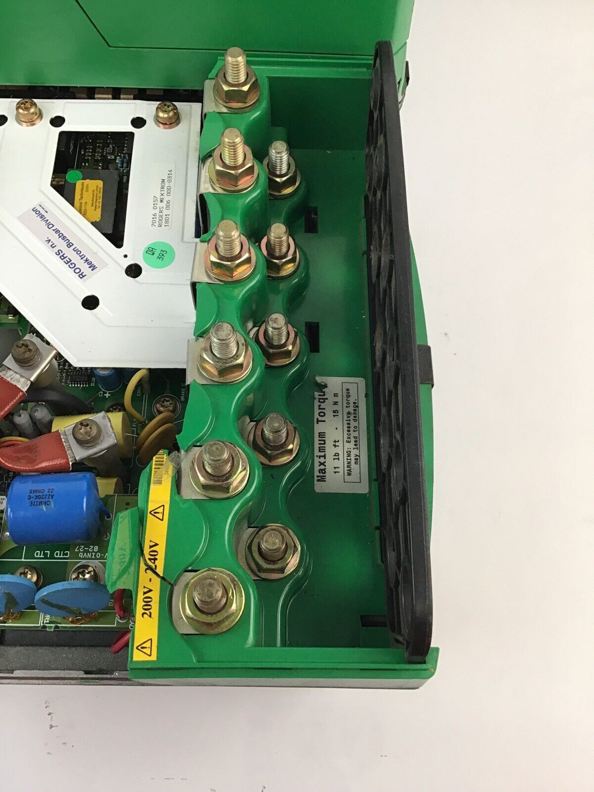 CONTROL TECHNIQUES UNI3203LV SPINDLE DRIVE 25HP 50/60HZ 3PH 240V 60A UNIDRIVE V3