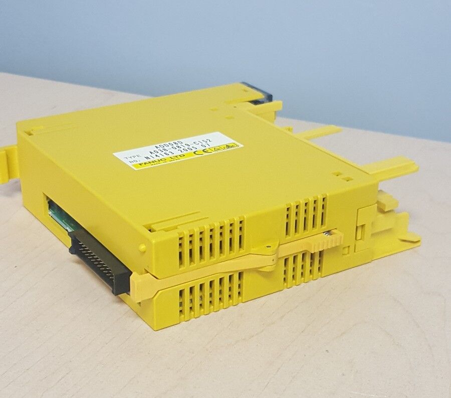 FANUC A03B-0819-C152 / A0D08D RELAY OUTPUT MODULE