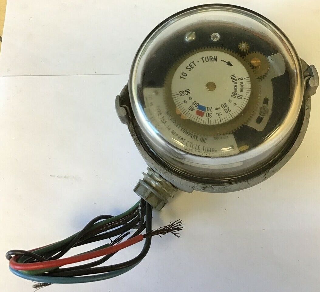 RIPLEY TYPE TSA-14 REPEAT CYCLE TIMER 107CEDD1AEM 30MIN 240VAC 60CYCLES