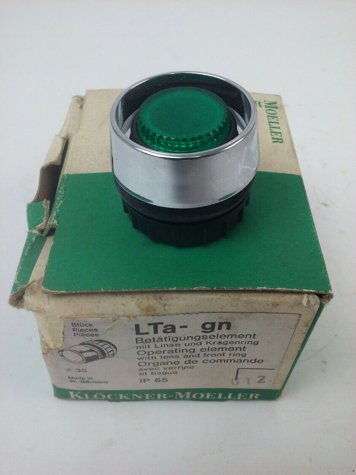 KLOCKNER MOELLER LTa-gn OPERATING ELEMENT W/ LENS & FRONT RING GREEN PUSH BUTTON