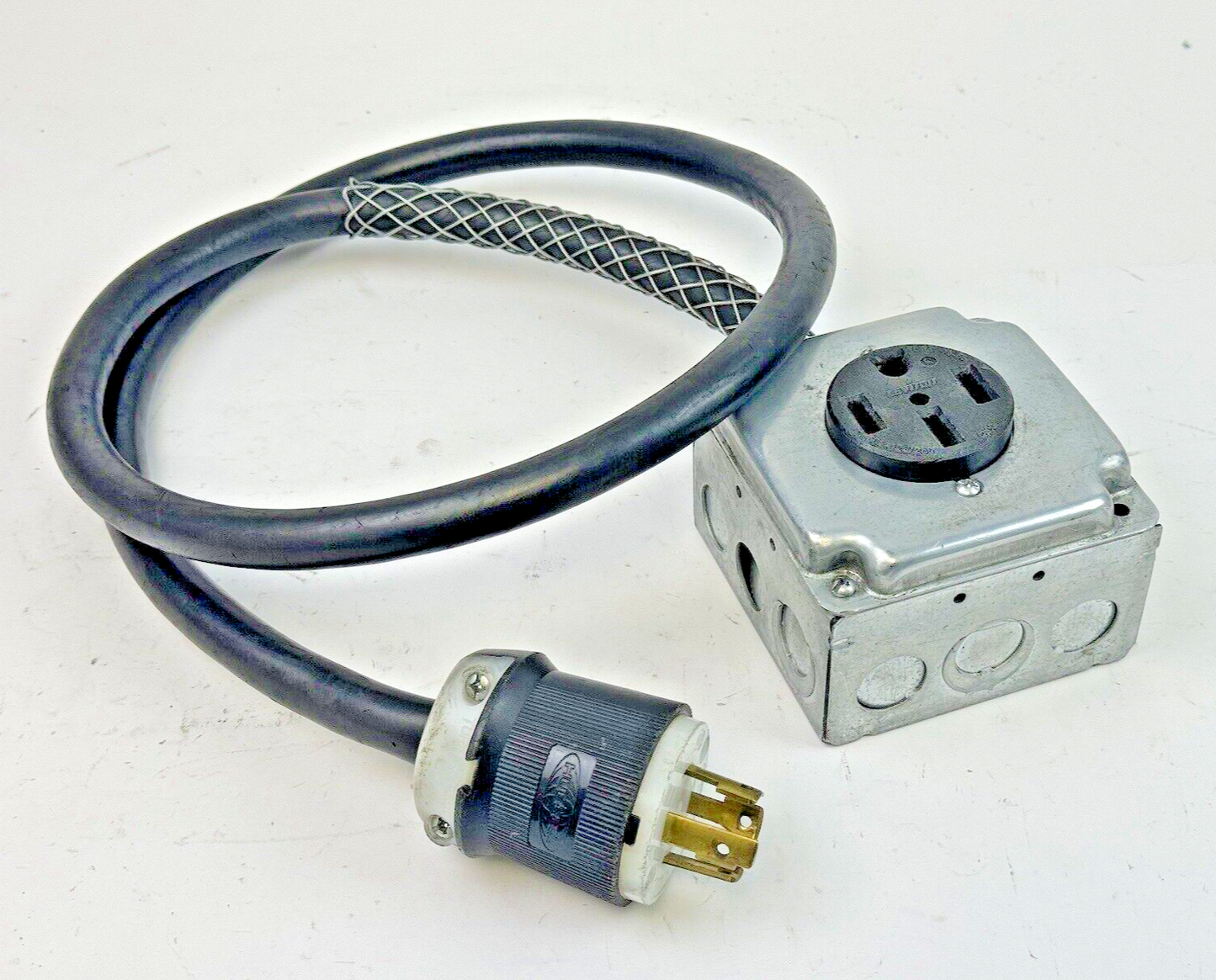 LEVITON - NEMA 14-50, HUBBELL - HBL2721, SOUTHWIRE - E54864 - 4 FT EXTENSION