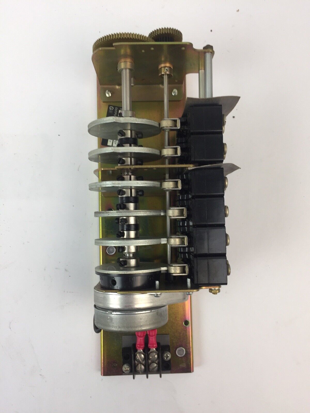 EAGLE SIGNAL CONTROL MP6A615 120V 60HZ 10A 5 MIN