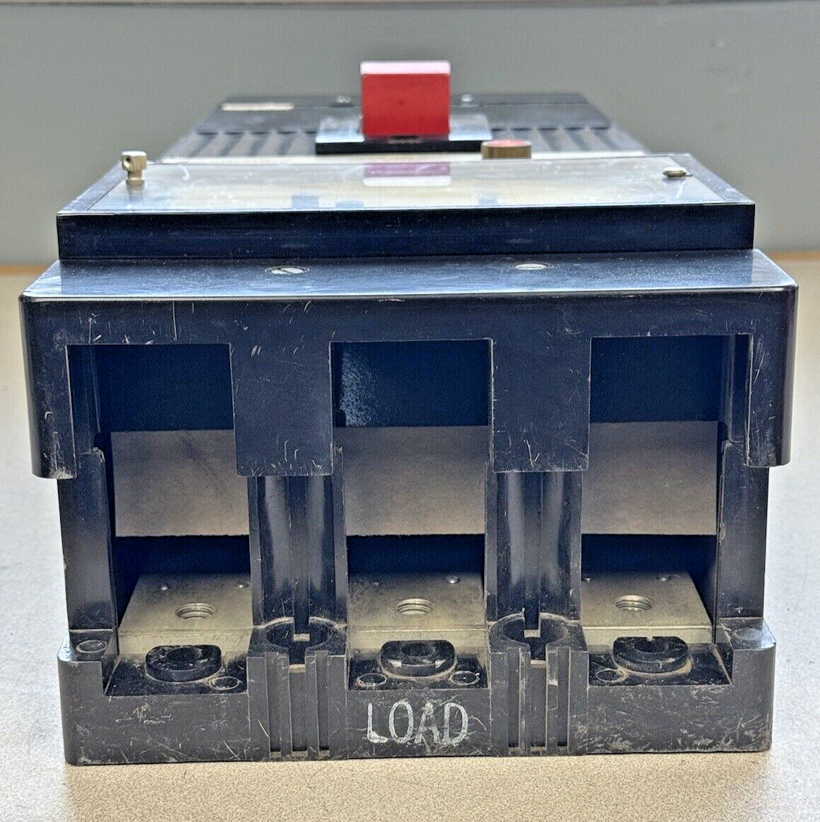 GE - THKS4606 - CIRCUIT BREAKER WITH 600A VERSA TRIP - 600A, 600VAC, 3 POLE
