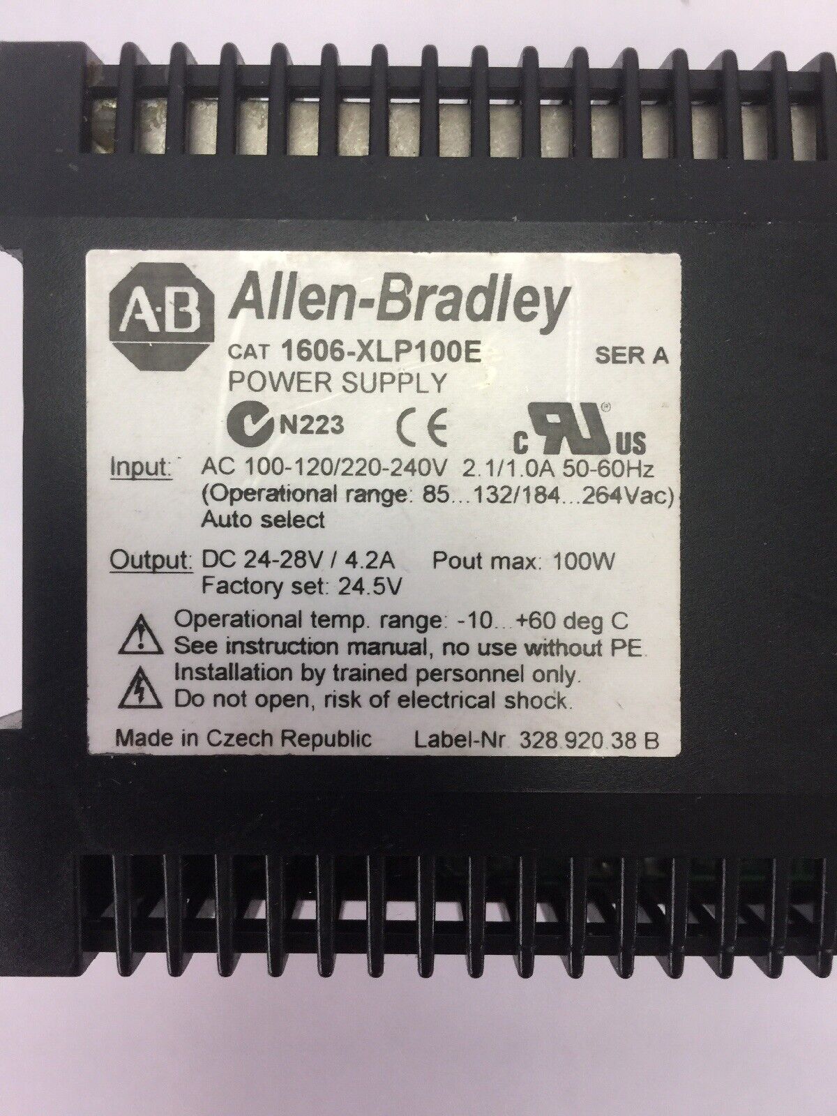 ALLEN BRADLEY 1606-XLP100E POWER SUPPLY OUTPUT 24-28VDC 4.2A POUT MAX 100W