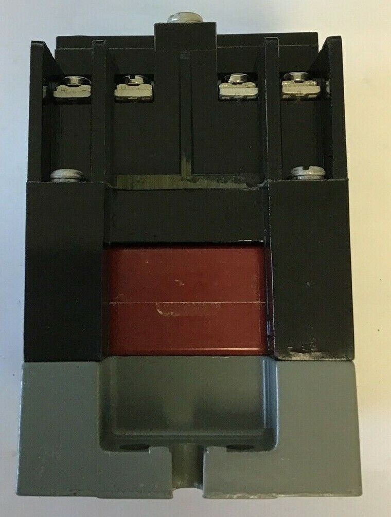 CUTLER HAMMER D23MR40A TYPE "M" RELAY SERIES A3 4N.O.-0N.C.