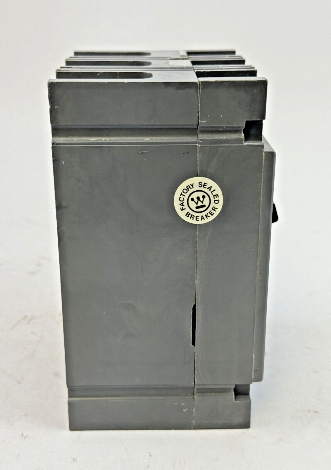 WESTINGHOUSE - HFB2025 LCKT - THERMAL MAG CIRCUIT BREAKER - 2 POLE/ 25A/ 600 VAC