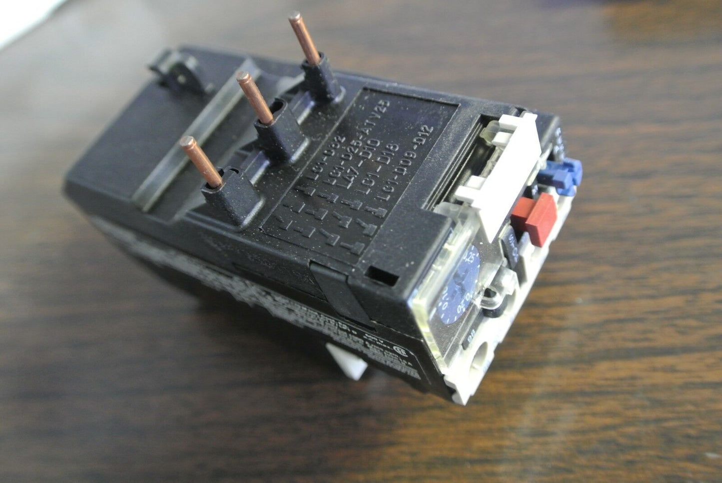 TELEMECANIQUE LR2D1302 - THERMAL OVERLOAD RELAY - 0.16-0.25A - NEW SURPLUS