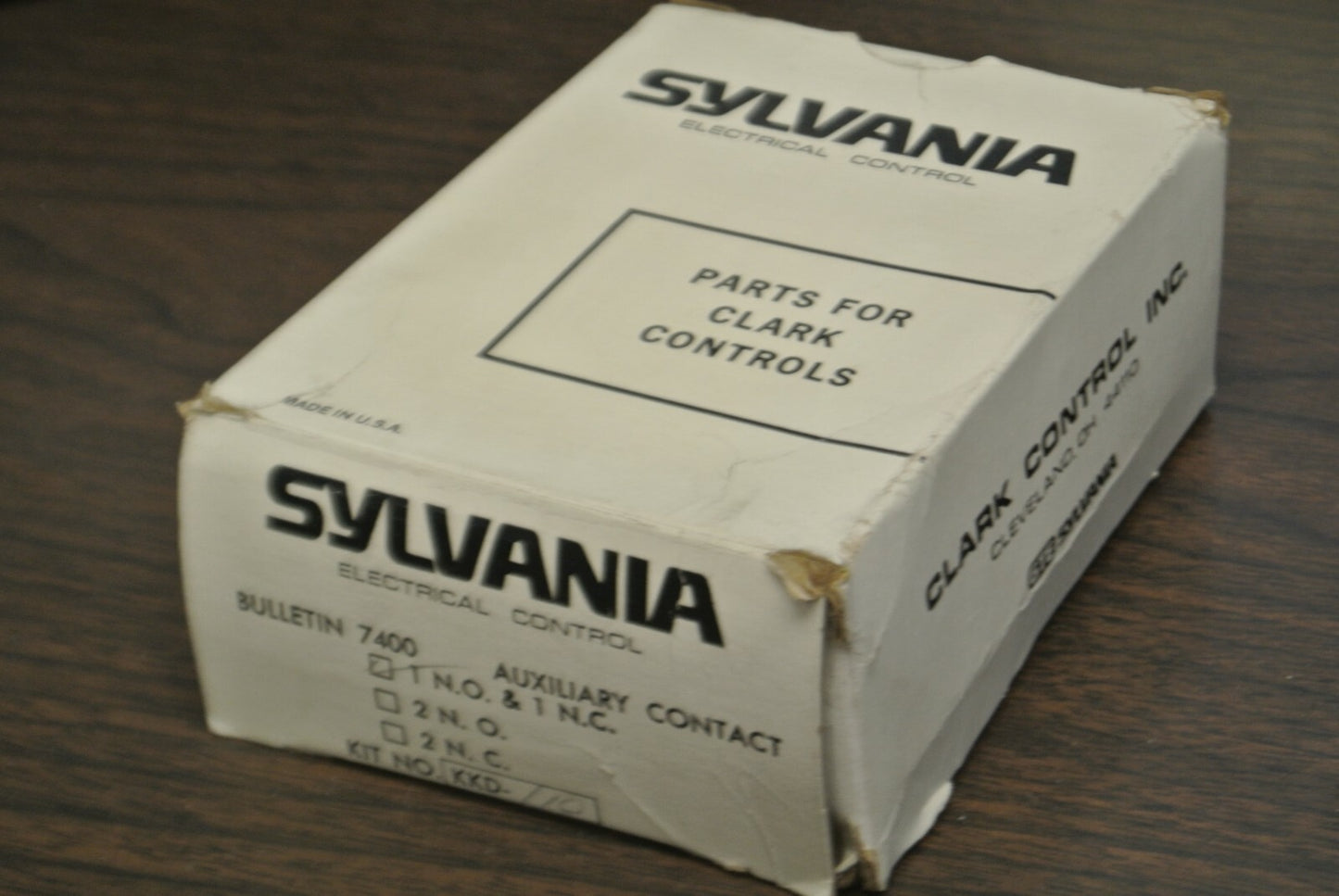 SYLVANIA / JOSLYN CLARK KKD-110 AUXILIARY CONTACT / 1 N.O. / 1 N.C. NEW SURPLUS