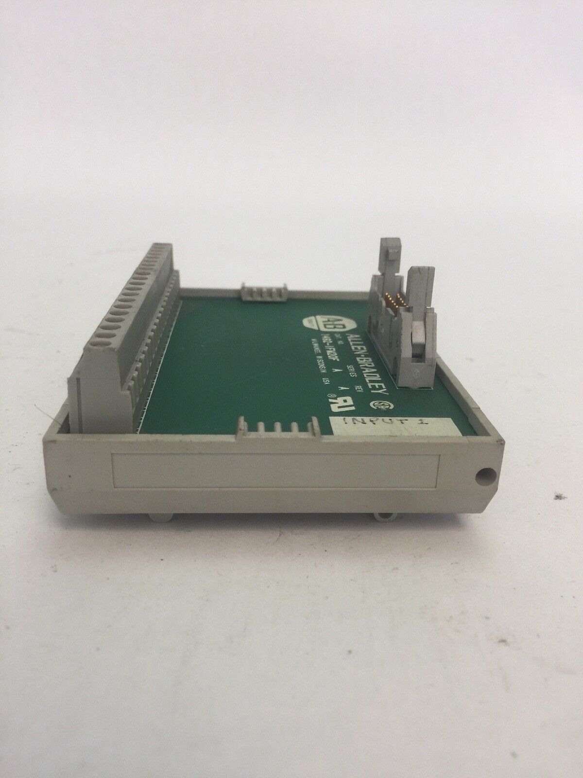 ALLEN BRADLEY 1492-IFM20F INTERFACE MODULE SER A REV A