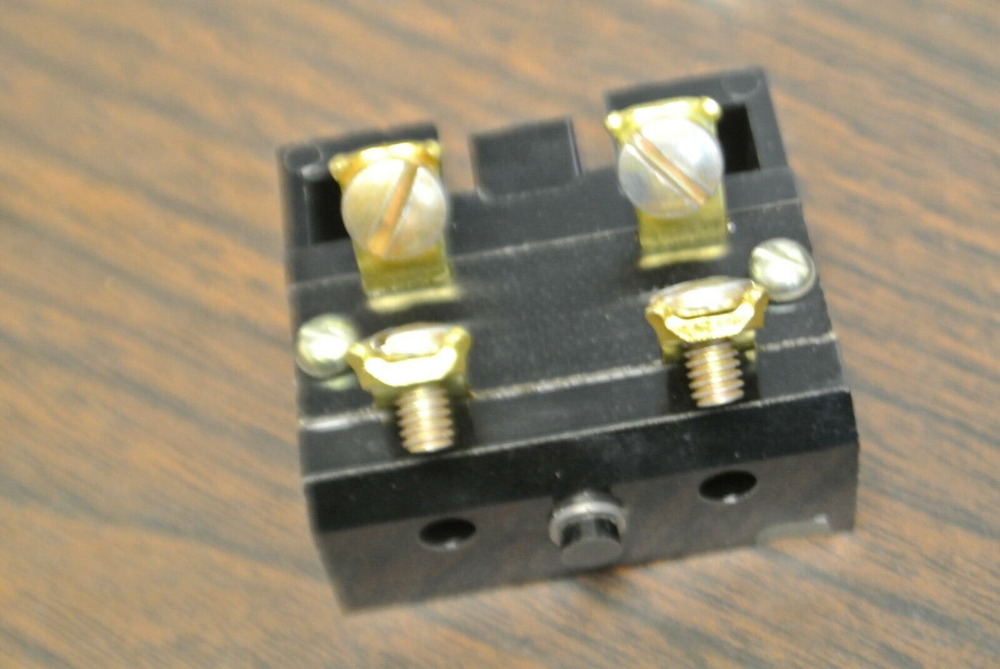 SQUARE D / 1445-M4-G1 / CONTACT BLOCK / NEW SURPLUS
