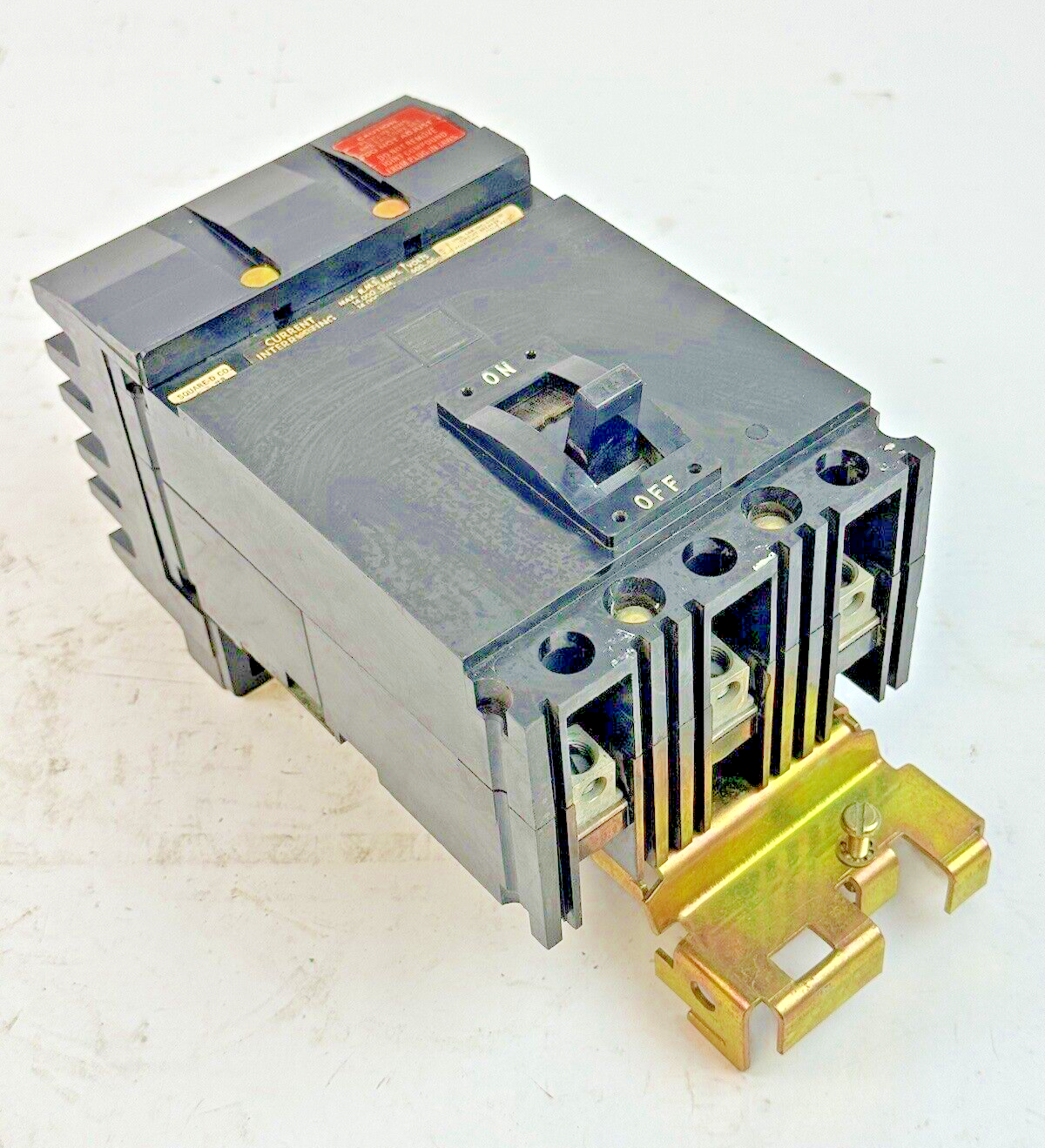 SQUARE D - FA-36015 - I-LINE MOLDED CIRCUIT BREAKER - 15 AMP/3 POLE/600 VAC