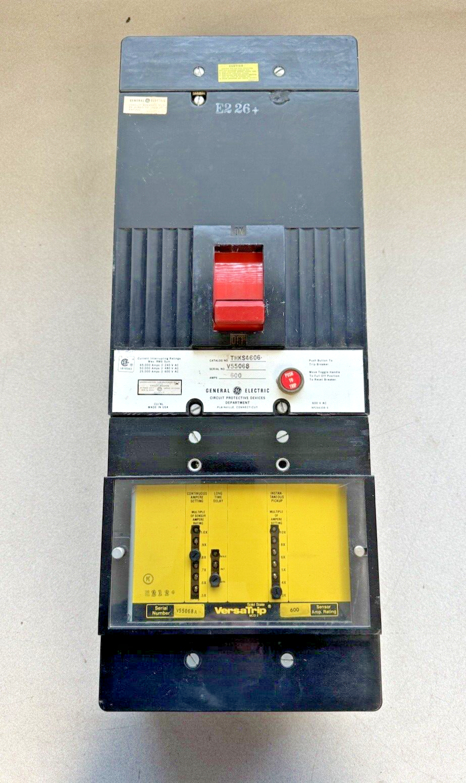 GE - THKS4606 - CIRCUIT BREAKER WITH 600A VERSA TRIP - 600A, 600VAC, 3 POLE