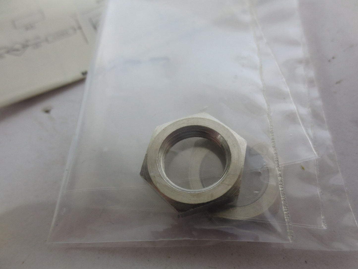 NAMCO CONTROLS ET110-22120 TUBULAR PROXIMITY SENSOR - N.O. - NPN - NEW SURPLUS