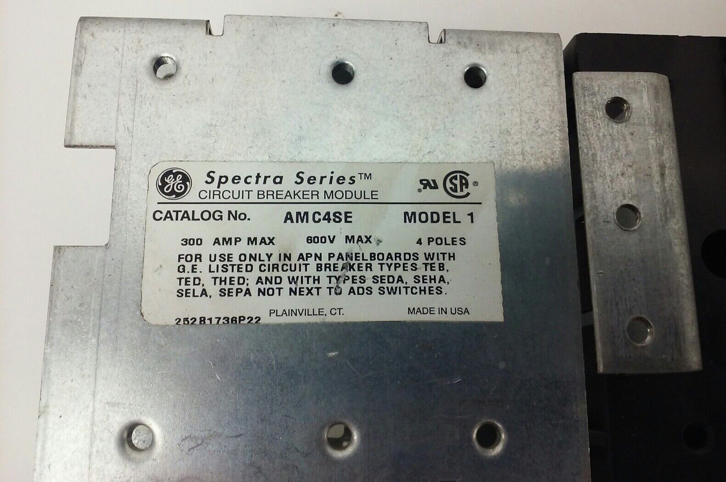 GE AMC4SE CIRCUIT BREAKER MODULE MODEL 1, 300A, 600V, 4P, USED GOOD CONDITION