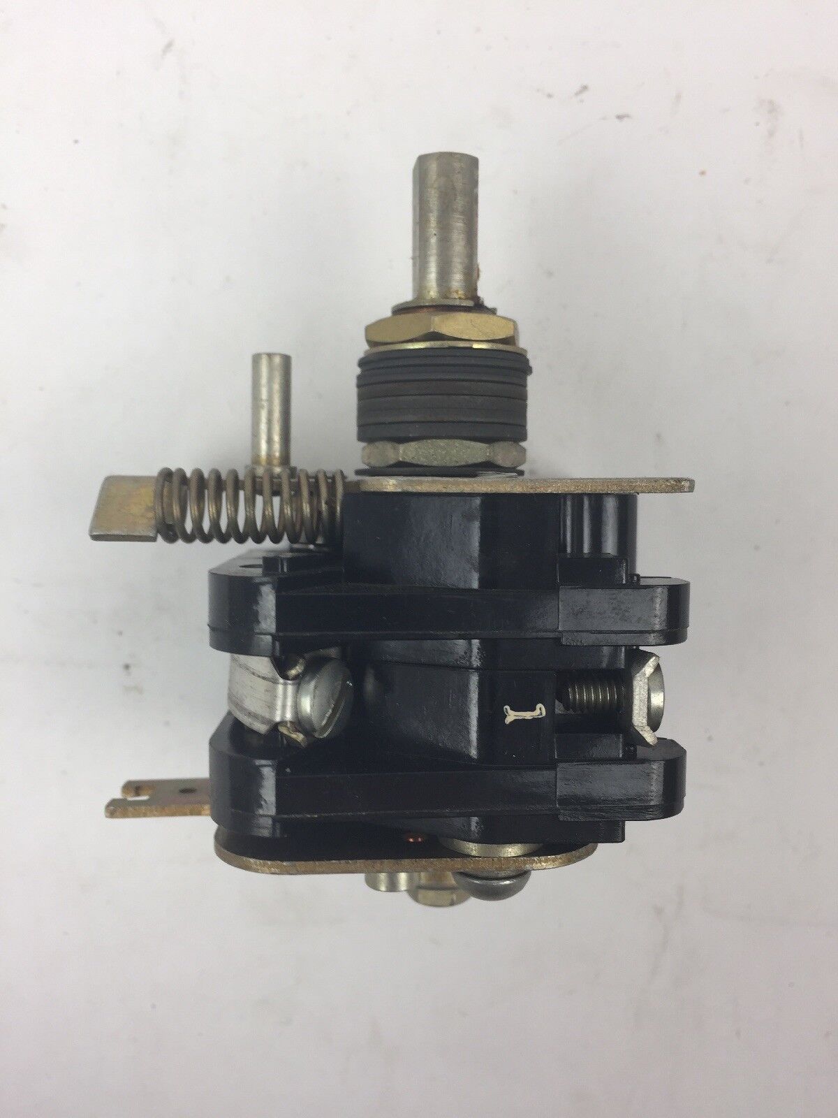 ALLEN BRADLEY F672729-1 ROTARY PILOT SWITCH SIZES 10 & 25 AMP