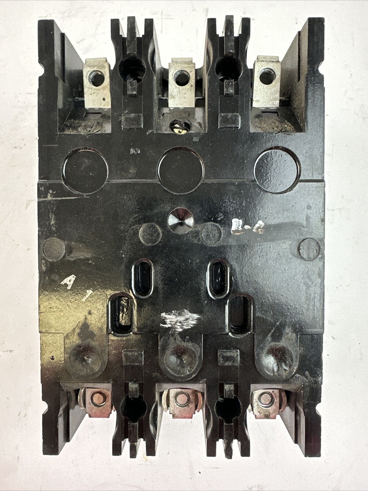 GE TEB132030 CIRCUIT BREAKER 240VAC 30A 3POLE