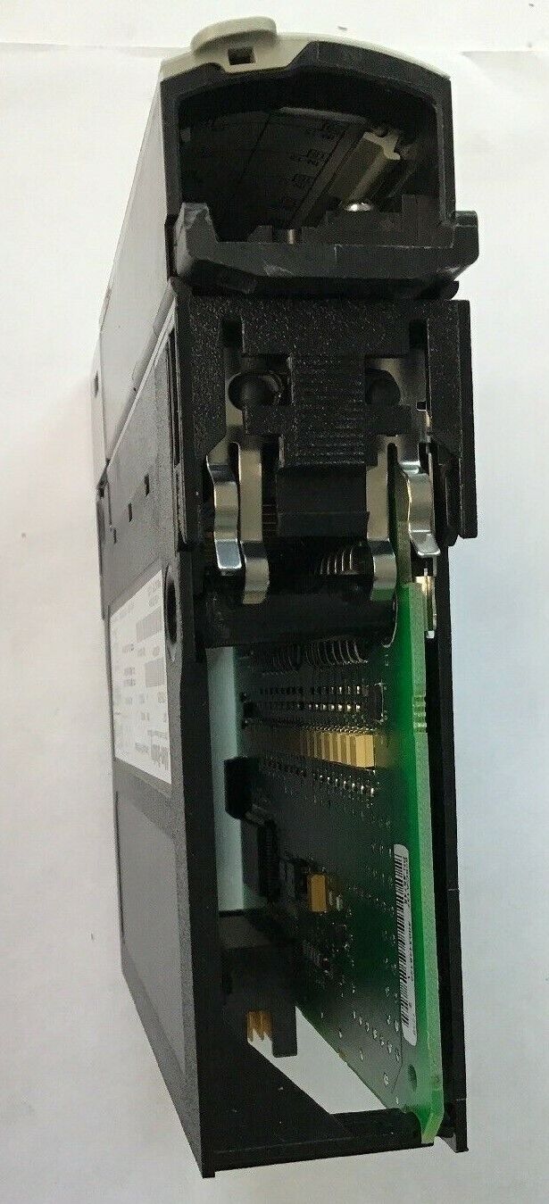 ALLEN BRADLEY 1756-IB16 SER.A 16POINT D/I MODULE FW3.3 24VDC ***LOTOF2***