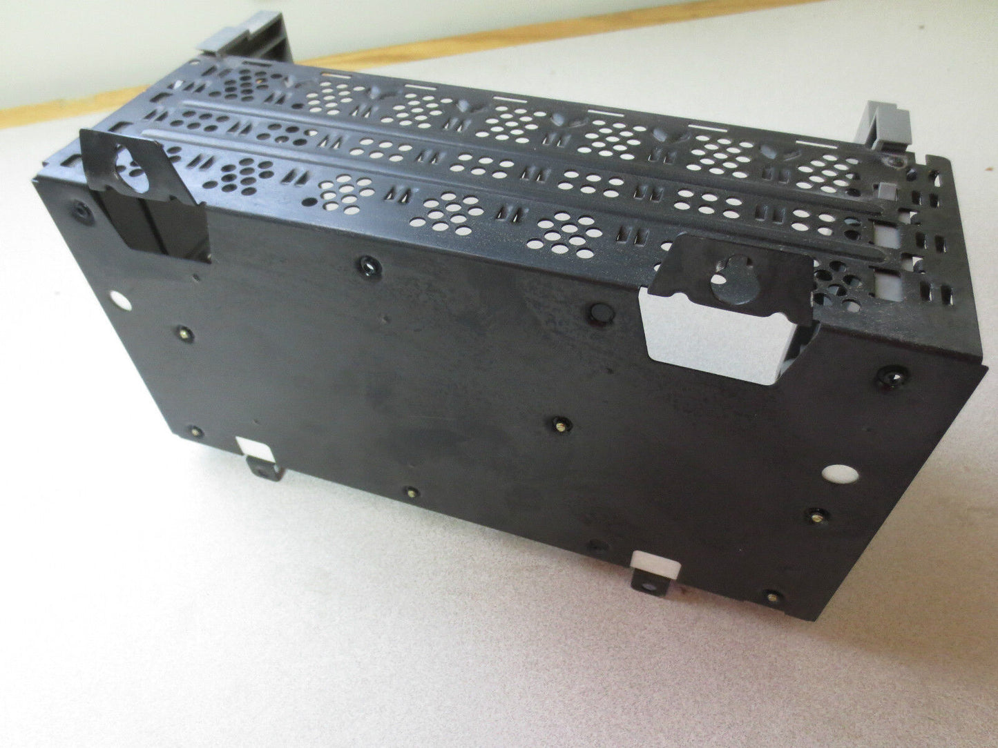 ALLEN-BRADLEY 1746-A7 Ser. B - SLC500 7-SLOT RACK / CHASSIS